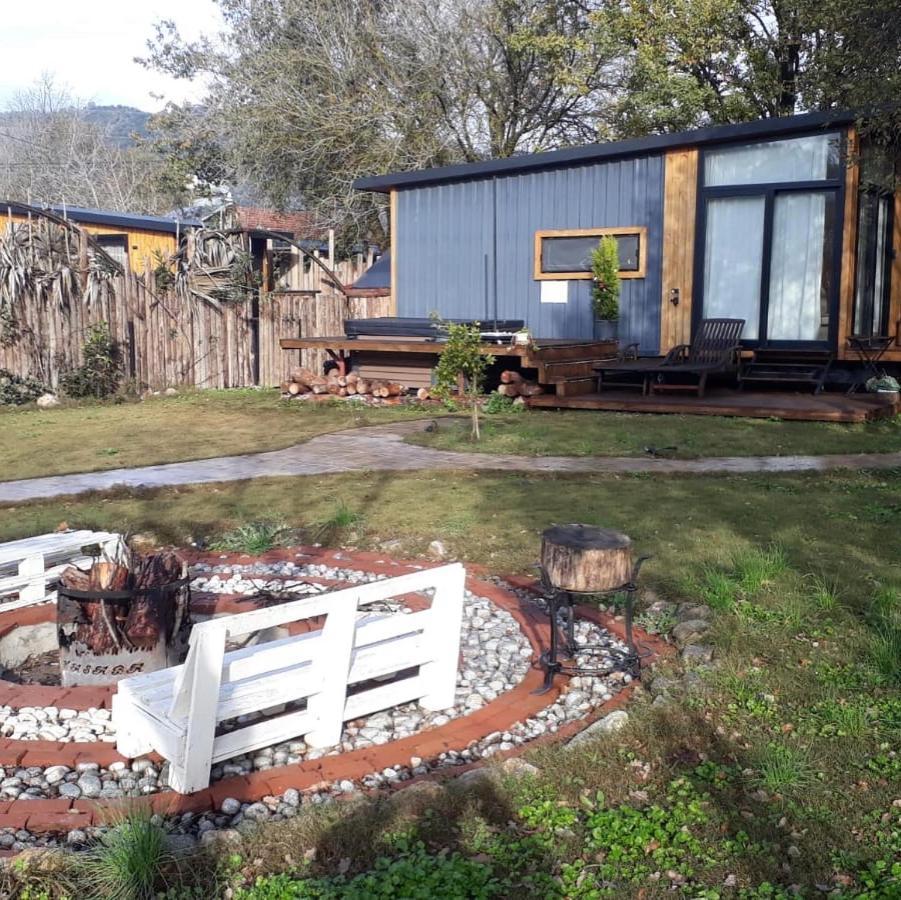 Tiny House Kayakoey Kumquat Hotel Exterior photo